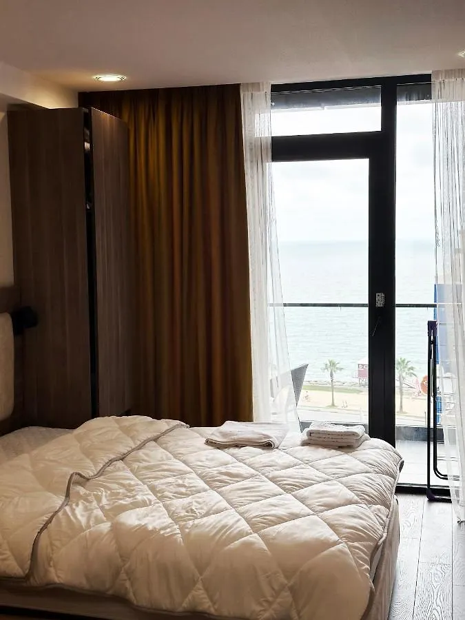 Винхам Batumi 0*,  Georgia